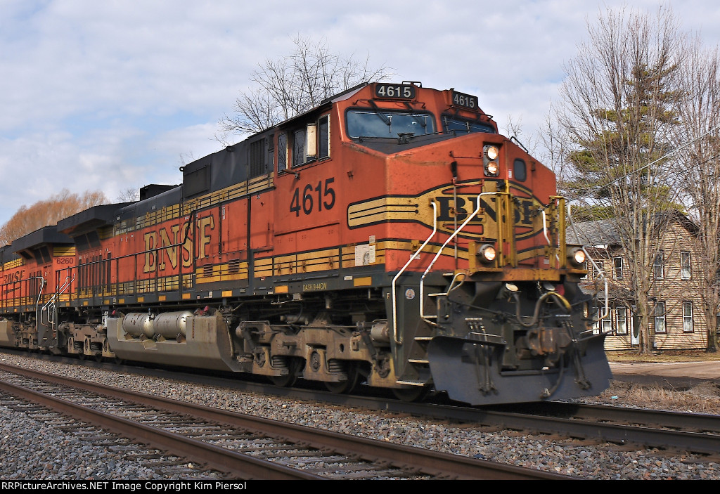 BNSF 4615